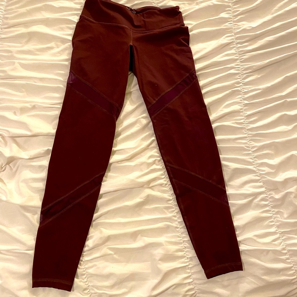 Burgundy old navy leggings size medium